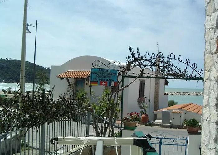 Blus Marine Home A 10Mt Dalla Spiaggia